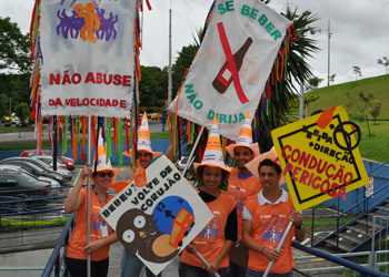 Bloco da inclusão desce avenida nesta sexta, dia 4, com mais de mil foliões e novidades