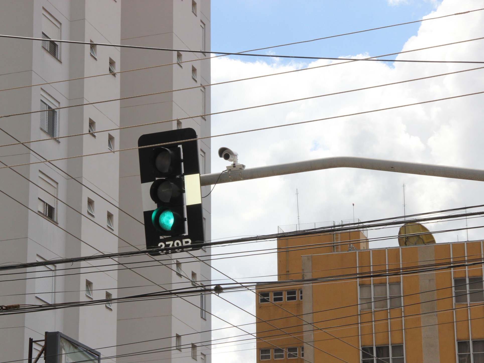 Campinas alcança 100 semáforos ‘inteligentes’: tecnologia a serviço da fluidez