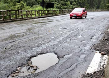 Viagem à praia é pior por Tamoios e Régis