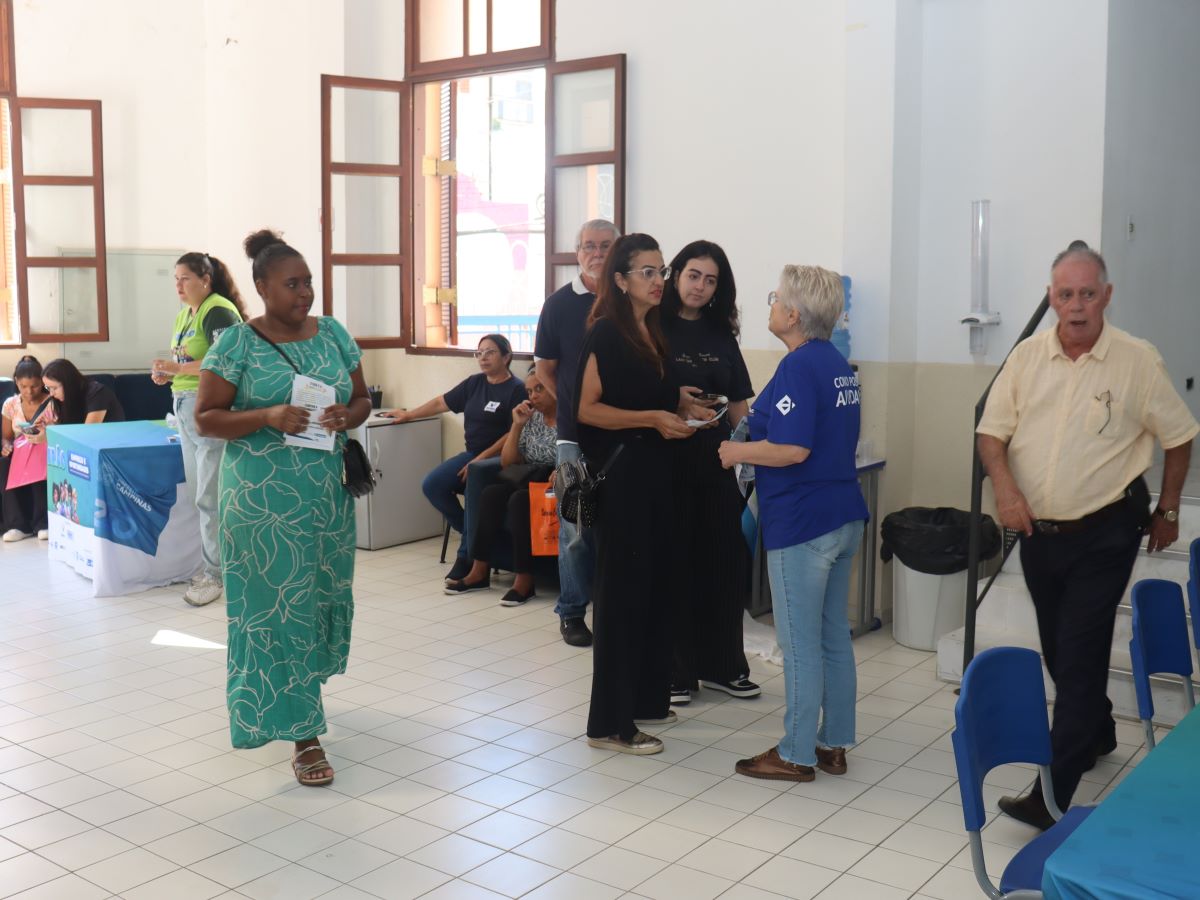 Parceira leva ‘Emdec pra Gente’ nas edições de maio do Feirão de Emprego e Oportunidades