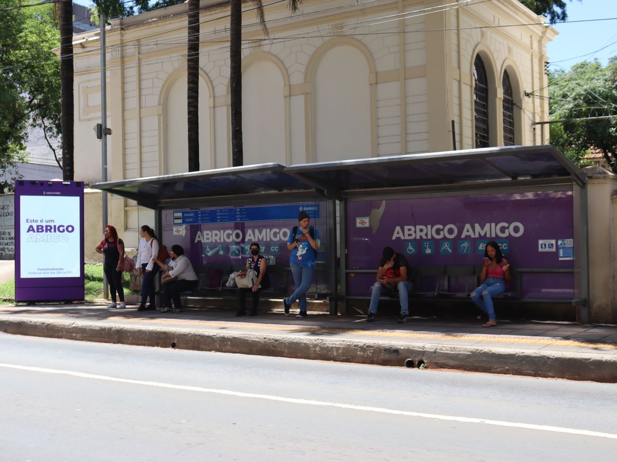 Ferramenta de proteção feminina, ‘Abrigo Amigo’ alcança 1,8 mil chamadas