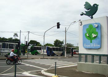 Transporte público e estacionamento no Centro facilitam compras de fim de ano