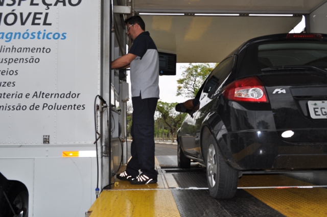 Vistoria veicular gratuita segue até a próxima sexta-feira, dia 4 de outubro