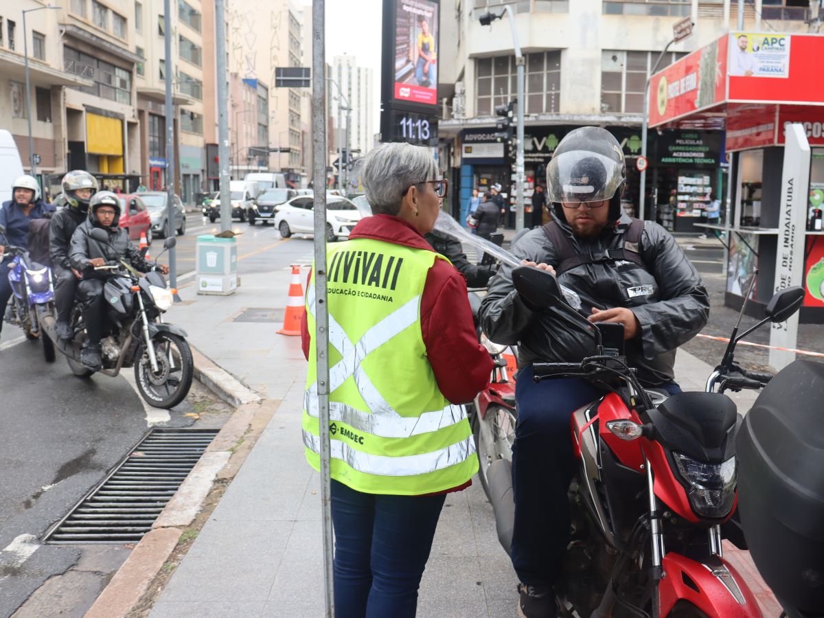 Mais frágeis no trânsito, pedestres e motociclistas tiveram queda de 29% nos óbitos