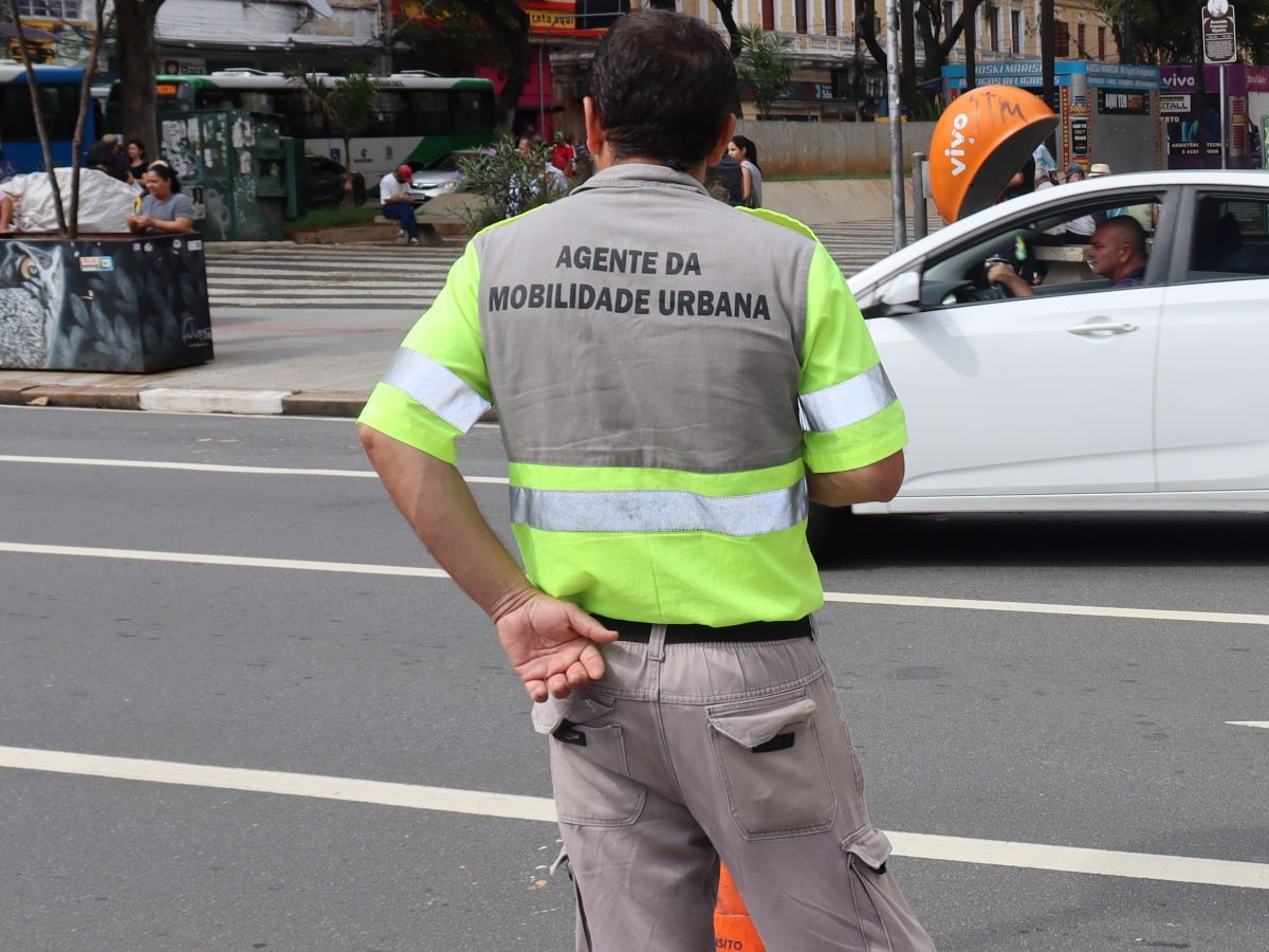 Agentes vão atuar em três cruzamentos no entorno da Catedral
