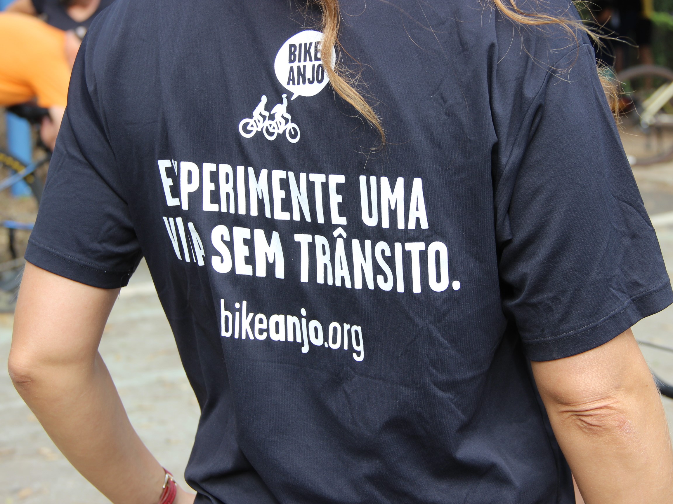 Emdec lança parceria para ensinar pessoas de todas as idades a pedalar