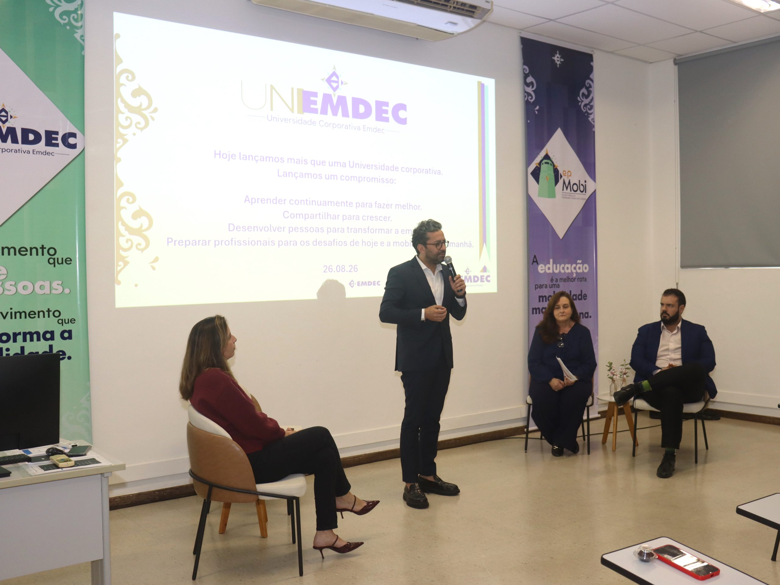 A UniEmdec vai estimular a troca de conhecimento entre as equipes da empresa