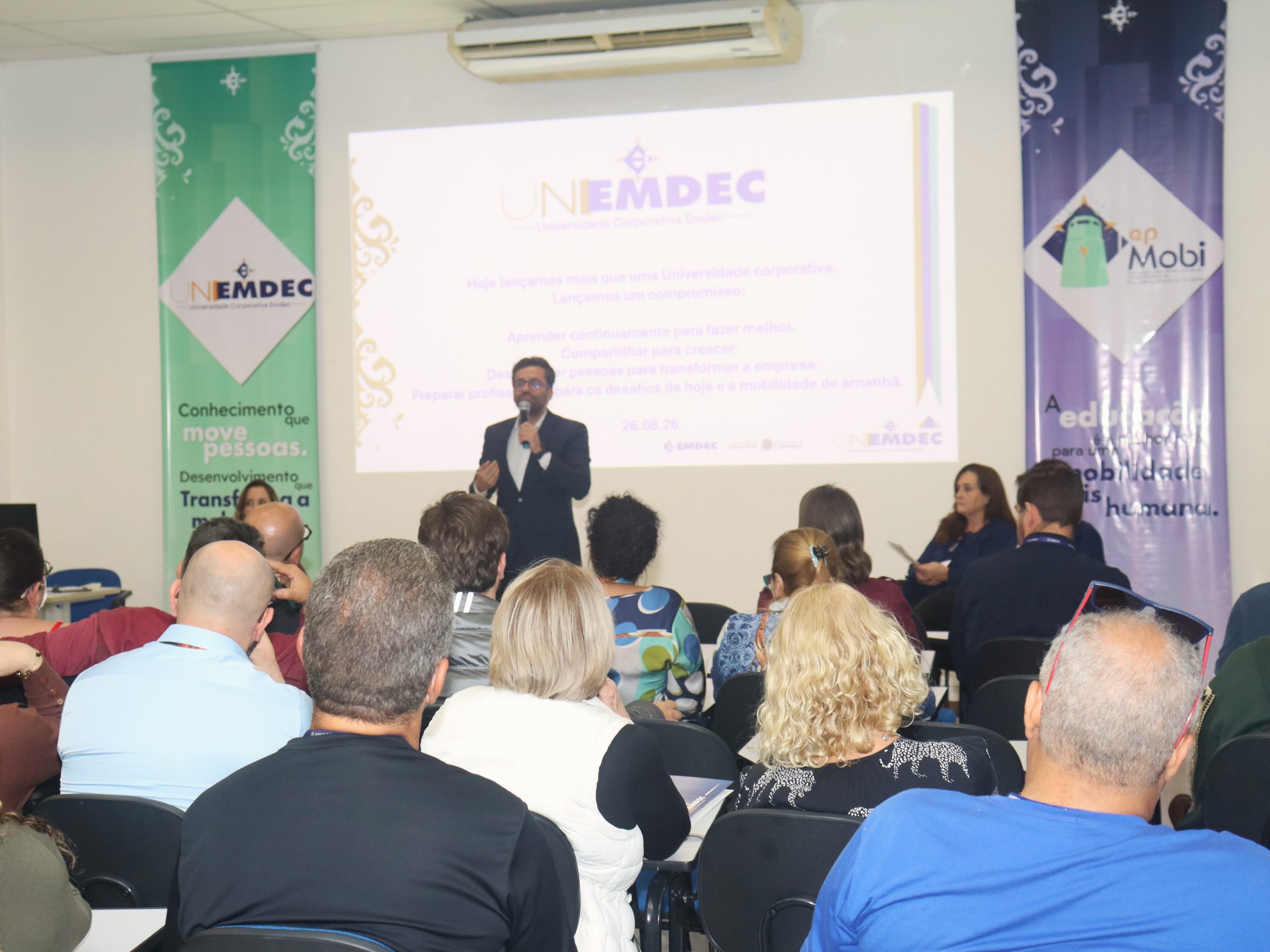 A UniEmdec vai estimular a troca de conhecimento entre as equipes da empresa