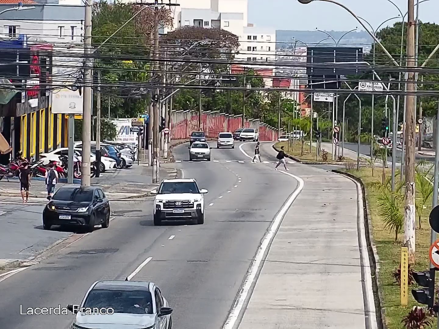 As situações são identificadas pelos agentes em campo e pelas câmeras de fiscalização remota